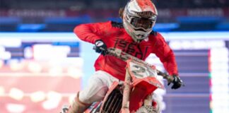 Malcolm Stewart, Justin Hill & Vince Friese on Glendale Triple Crown