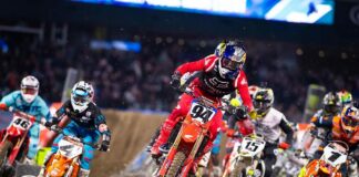 Ken Roczen moves into AMA Supercross points lead at Anaheim 2 Ken Roczen