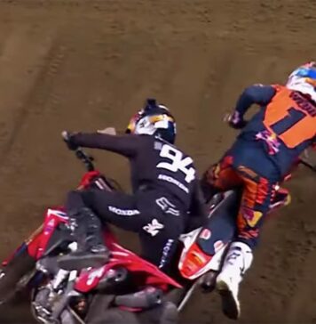Supercross Slow-Mo: Oakland