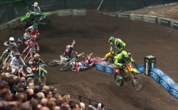 2016 Monster Energy Arenacross opening round rocks Manchester Arena