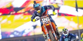 Alex Martin fractures collarbone at Anaheim 1 Supercross Alex Martin Anaheim 1 Supercross 2018