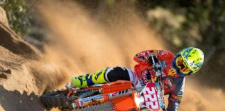 Tony Cairoli signs new contract with Red Bull KTM Factory Racing Tony Cairoli 2018