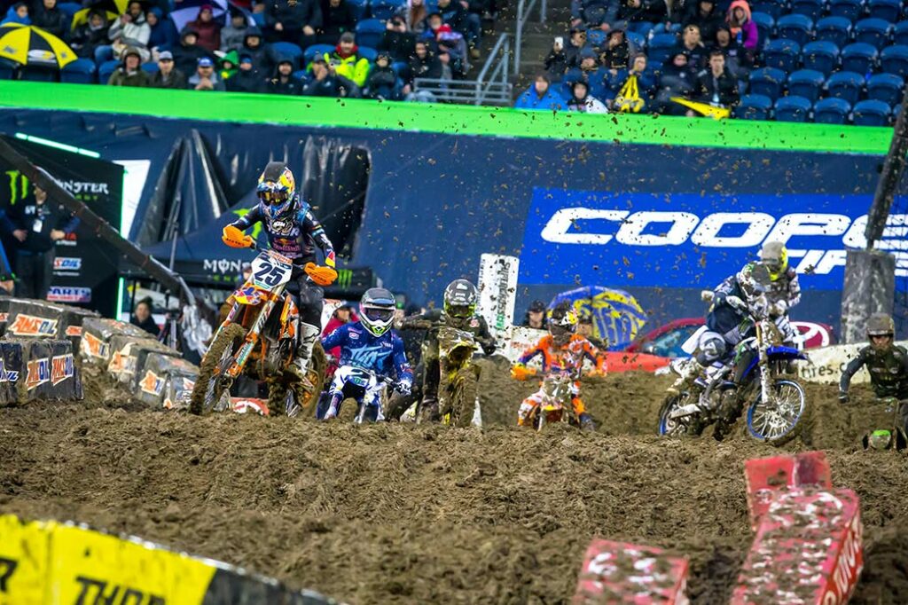 AMA Supercross Seattle race report and results Dirtbike Rider