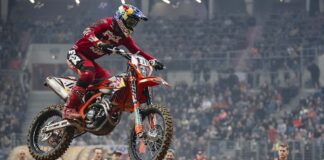 Good night for Taddy Blazuisak and Jonny Walker at SuperEnduro opener
