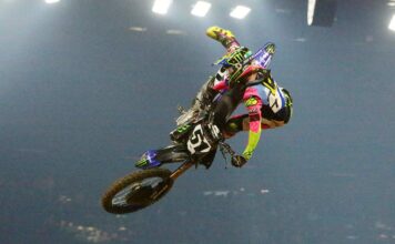 Paris Supercross 2019: Justin Barcia wins the first night ā Saturday report Justin Barcia ā Paris Supercross 2019