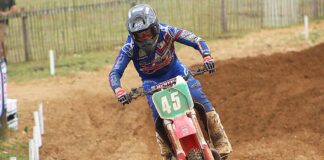 Jake Nicholls wins Evo on Honda two-stroke at Cadders Hill