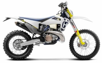 2020 Husqvarna TE 250i and TE 300i 2020 Husqvarna TE 300i
