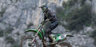 Bag Tommy’s signed top and VIP passes