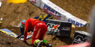 Crash: Trey Canard big off at East Rutherford Supercross