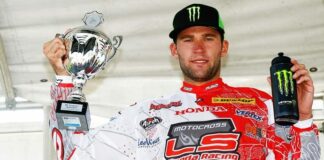 De Dycker joined by Jon