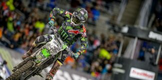 Dirt Shark hits Seattle Supercross