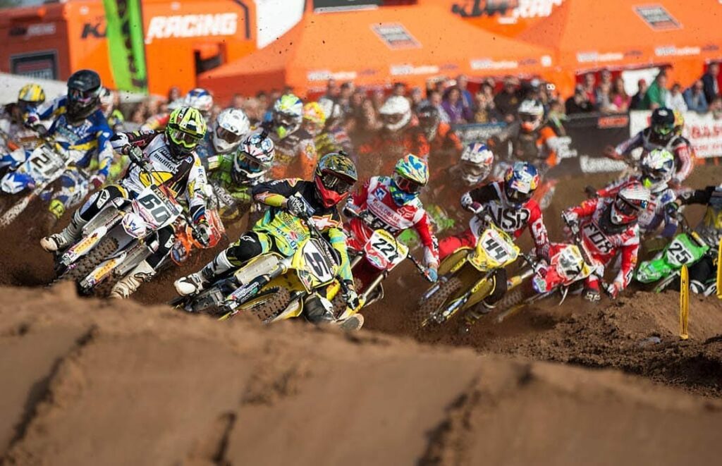 Graeme Irwin races for the last time for Heads and All Threads Suzuki