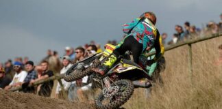 Graeme Irwin takes Foxhill Maxxis podium
