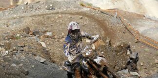 Graham Jarvis extends his contract with Husqvarna