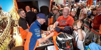 Highlights: Day One – International Dirt Bike Show 2016