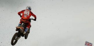 Hitachi keen to shore up Shaun Simpson and Ben Watson