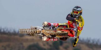 Injury update: Ken de Dycker has surgery on broken leg