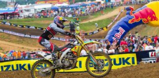 James Stewart thanks the fans at Muddy Creek