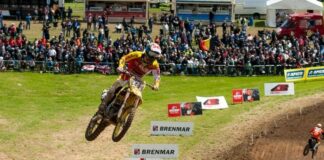 Jeremy Seewer picks up top 10 at British MX2 GP