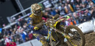 Lawrence and Suzuki win final moto of the year