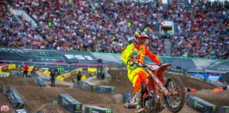 Monster Energy Supercross Las Vegas highlights
