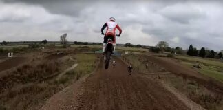 Honda CR500: Onboard with Neville Bradshaw