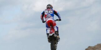 New Lucas Oil Honda team lines up at the gate for 2014 mx season