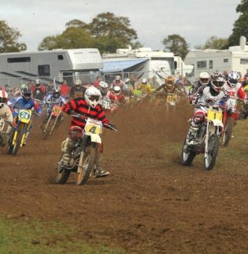 Old school motocross is cool!