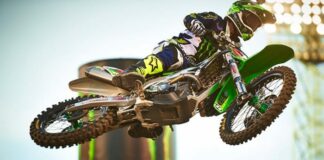 Ryan Villopoto special edition Tech 10 boots launched by Alpinestars