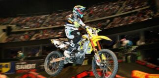 SR75 Molson Racing Suzuki takes hard-fought podium at Glasgow Arenacross