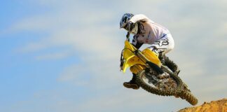 Streaming Live: Team Suzuki World MXGP 2017 team launch