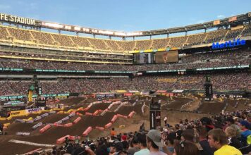 This is what happens when you visit Supercross for the first time