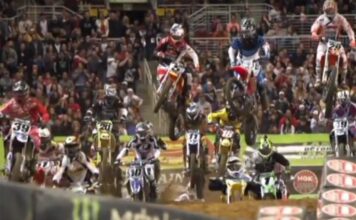 Video: Bar to Bar 2013 – Monster Energy Supercross