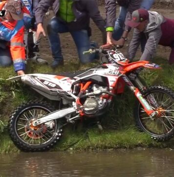 Video: Ben Watson goes for a swim at Valkenswaard