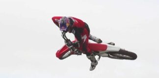 Video: FMX Session Down Under – Josh Sheehan and Brett Cue