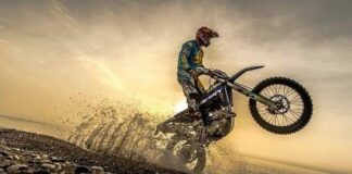 Video: Gearing up for a Hard Enduro Holiday – Red Bull Sea to Sky 2014