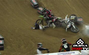 Video: Kyle Regal and Jacob Hayes crash in the battle for Arenacross title