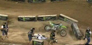 Video: Monster Energy Cup Bracket – MEC Moments – SevenTwoBattle