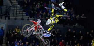 Whitby signs for Arenacross!