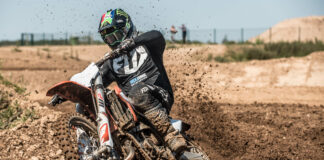 Video: Freaky fast two-strokes