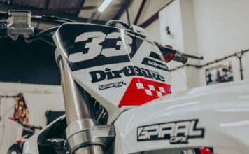 Bike Build: Sophie’s CRF250R Graphic kit