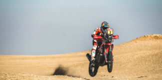 Dakar Rally: Sunderland extends lead after stage four