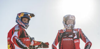 Dakar Rally: Sunderland and Sanders stay strong at stage five