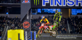 Arlington SX: Forkner breaks collarbone after collision with Lawrence