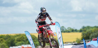 Stray stone prevents Searle MX Nationals double win